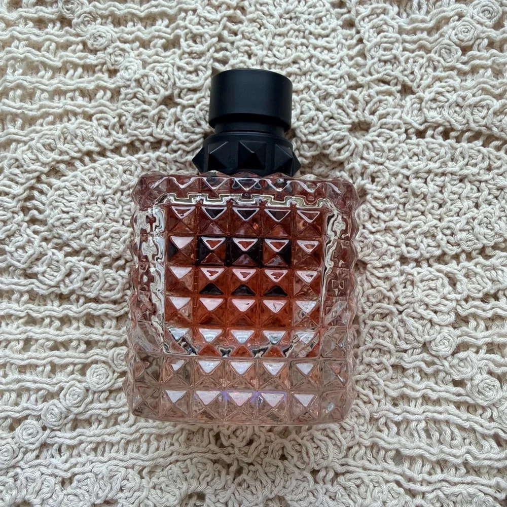 Valentino Donna Born in Roma Eau de Parfum Fragrance 3.4 oz - Picture 4 of 6